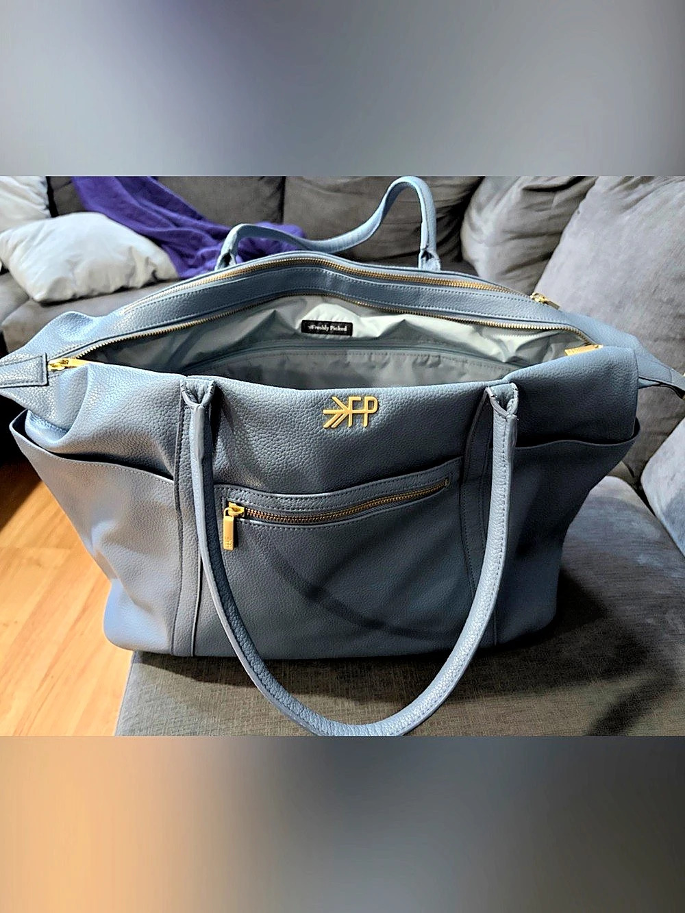 Freshly Picked Weekender Tote Like New